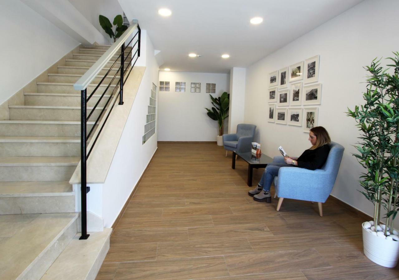 Ardales Loft Apartment Екстериор снимка